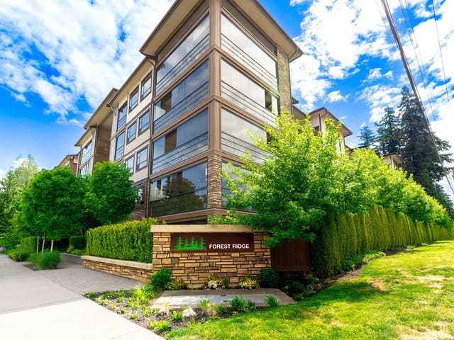 Apartment for sale in Surrey, South Surrey White Rock, 511 14588 McDougall Drive, 263146032 | Realtylink.org