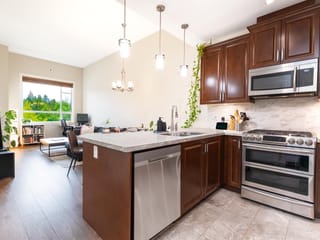Apartment for sale in Surrey, South Surrey White Rock, 511 14588 McDougall Drive, 263146032 | Realtylink.org