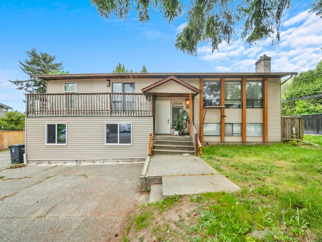 House for sale in Langley, Langley, 27191 28a Avenue, 263146140 | Realtylink.org