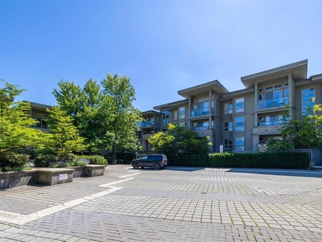 Apartment for rent in Burnaby, Burnaby North, 316 9339 University Crescent, 263146240 | Realtylink.org