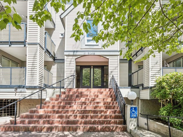 Apartment for sale in Richmond, Richmond, 305 7459 Moffatt Road, 263146250 | Realtylink.org