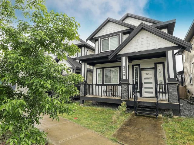 House for sale in Surrey, Cloverdale, 19240 Aloha Drive, 263146299 | Realtylink.org