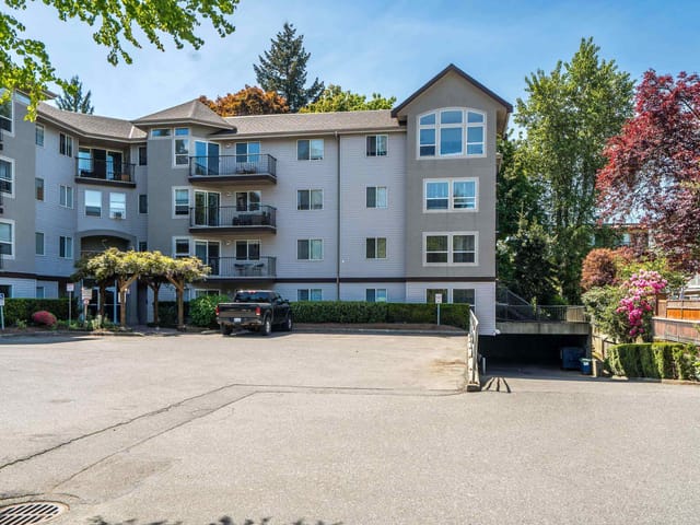 Apartment for sale in Abbotsford, Abbotsford, 209 33480 George Ferguson Way, 263146350 | Realtylink.org