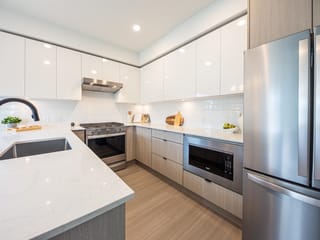Apartment for sale in Port Coquitlam, Port Coquitlam, 202 2277 Hawthorne Avenue, 263146440 | Realtylink.org