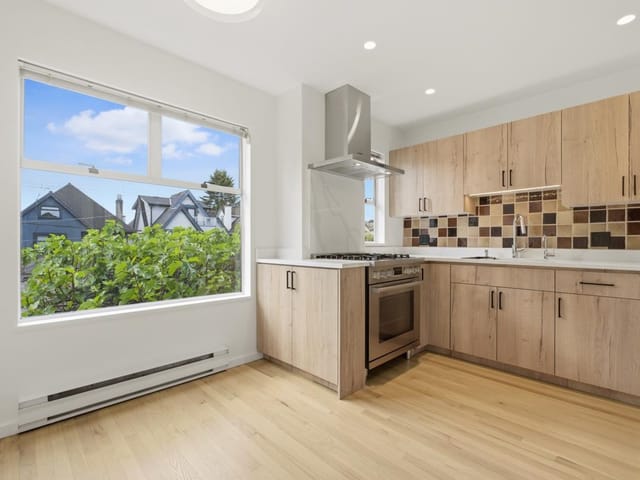 House for rent in Vancouver, Vancouver West, 1816 Whyte Avenue, 263146449 | Realtylink.org