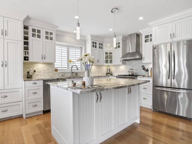 House for sale in Surrey, South Surrey White Rock, 16457 10a Avenue, 263146489 | Realtylink.org
