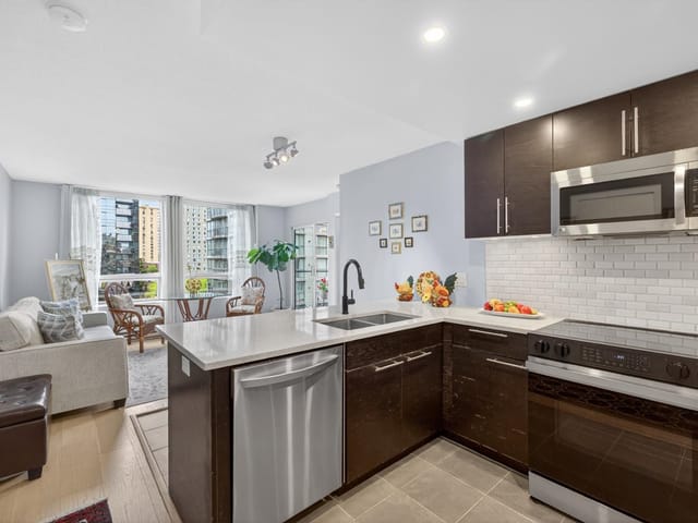 Apartment for sale in Vancouver, Vancouver West, 1005 811 Helmcken Street, 263146512 | Realtylink.org