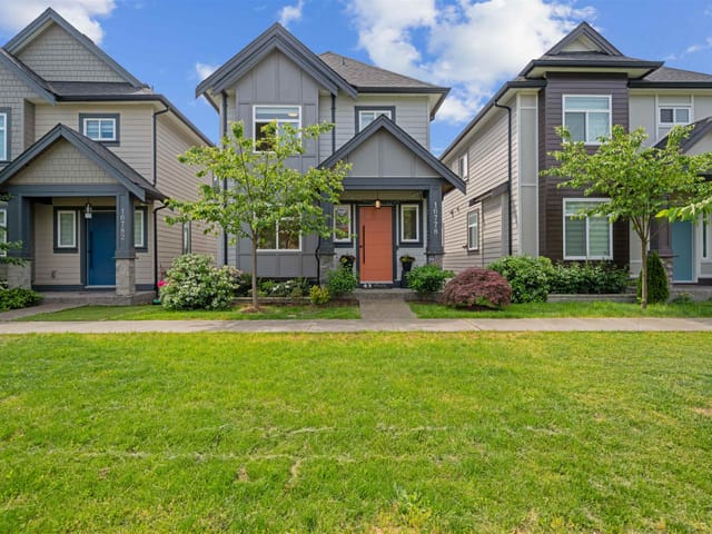 House for sale in Surrey, South Surrey White Rock, 16778 20a Avenue, 263146545 | Realtylink.org