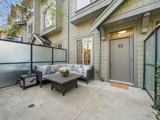 Townhouse for sale in North Vancouver, North Vancouver, 9 433 Seymour River Place, 263146567 | Realtylink.org