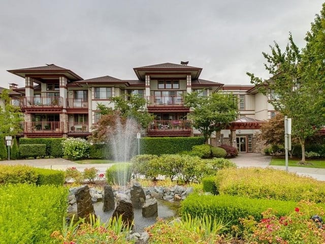 Apartment for sale in Surrey, Cloverdale, 205 16455 64 Avenue, 263146590 | Realtylink.org