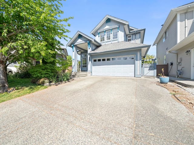 House for sale in Surrey, Surrey, 14781 57a Avenue, 263146613 | Realtylink.org