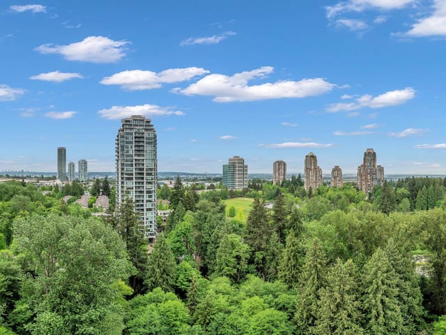 Apartment for sale in Burnaby, Burnaby East, 2208 7090 Edmonds Street, 263146636 | Realtylink.org