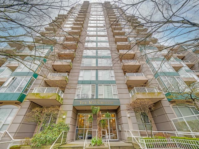 Apartment for sale in Vancouver, Vancouver East, 303 5189 Gaston Street, 263146667 | Realtylink.org