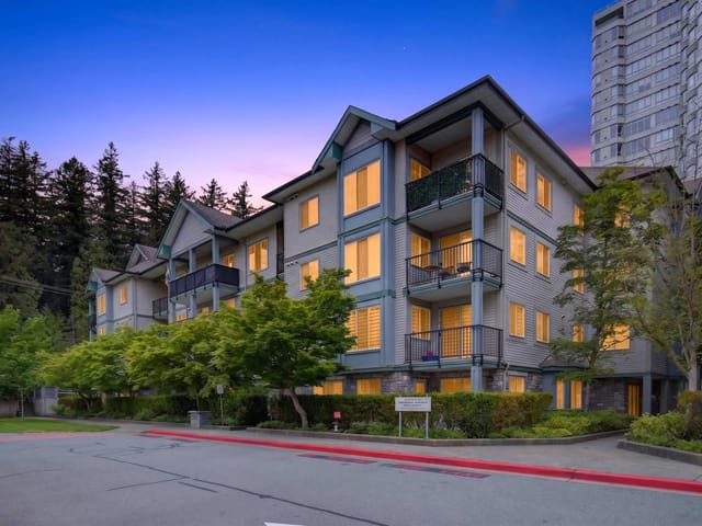 Apartment for sale in Surrey, North Surrey, 105 14859 100 Avenue, 263146724 | Realtylink.org