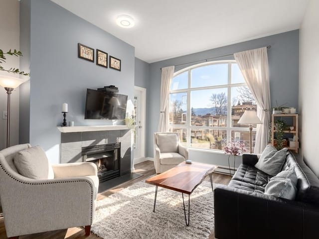 Apartment for sale in Port Coquitlam, Port Coquitlam, 402 2559 Parkview Lane, 263146778 | Realtylink.org