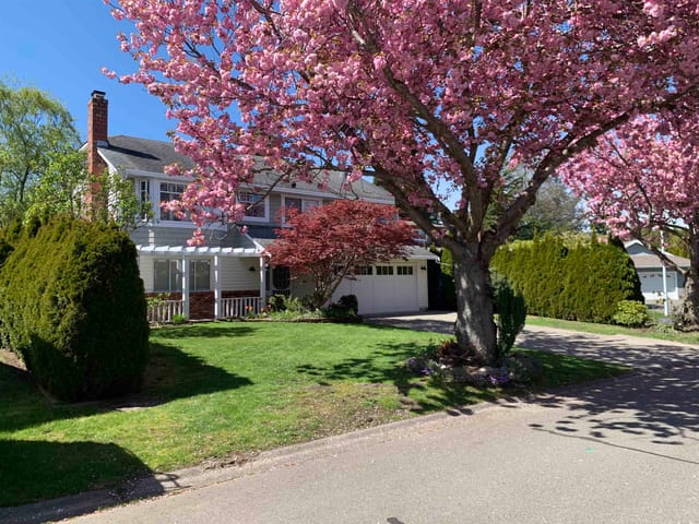 House for sale in Surrey, South Surrey White Rock, 1925 154a Street, 263146783 | Realtylink.org