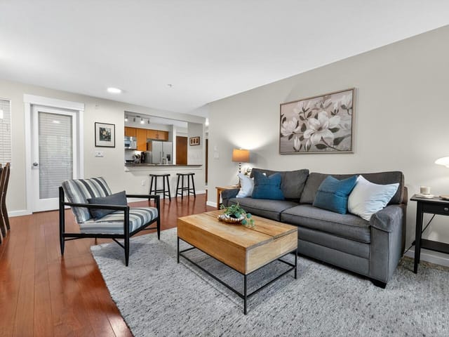 Apartment for sale in Vancouver, Vancouver West, 206 2096 W 46th Avenue, 263146829 | Realtylink.org
