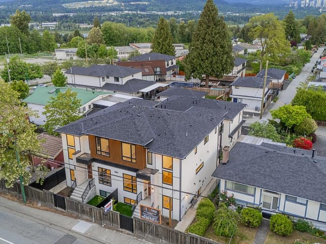 1/2 Duplex for sale in Burnaby, Burnaby South, 6740 Canada Way, 263146880 | Realtylink.org