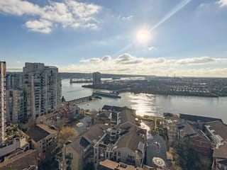 Apartment for sale in New Westminster, New Westminster, 2004 1 Renaissance Square, 263146882 | Realtylink.org