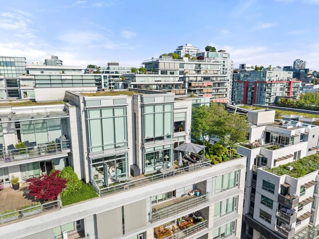 Apartment for sale in Vancouver, Vancouver West, 801 77 Walter Hardwick Avenue, 263146885 | Realtylink.org