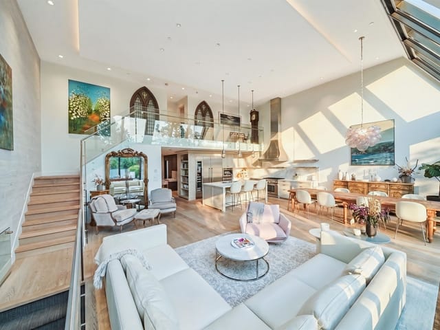 House for sale in Vancouver, Vancouver East, 3870 Commercial Street, 263146975 | Realtylink.org
