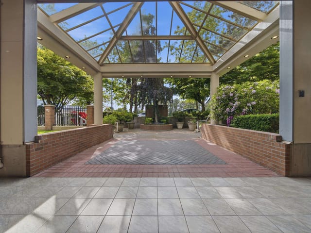 Apartment for sale in Burnaby, Burnaby South, 203 7326 Antrim Avenue, 263146979 | Realtylink.org