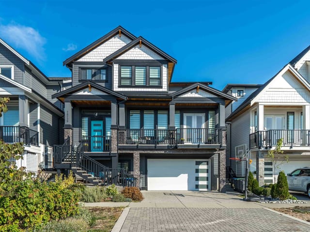 House for sale in Surrey, South Surrey White Rock, 16739 16a Avenue, 263146983 | Realtylink.org