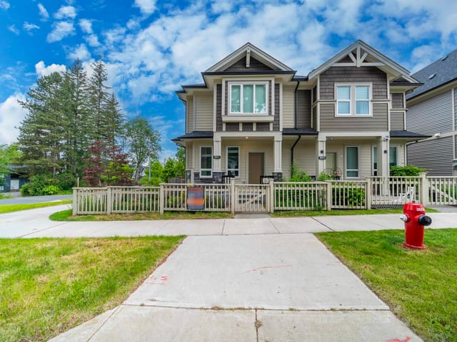 1/2 Duplex for sale in Langley, Langley, 20411 76 Avenue, 263147089 | Realtylink.org