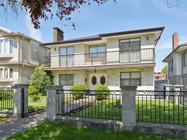 House for sale in Vancouver, Vancouver East, 2581 E 3rd Avenue, 263147099 | Realtylink.org