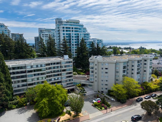 Apartment for sale in White Rock, South Surrey White Rock, 508 1442 Foster Street, 263147109 | Realtylink.org