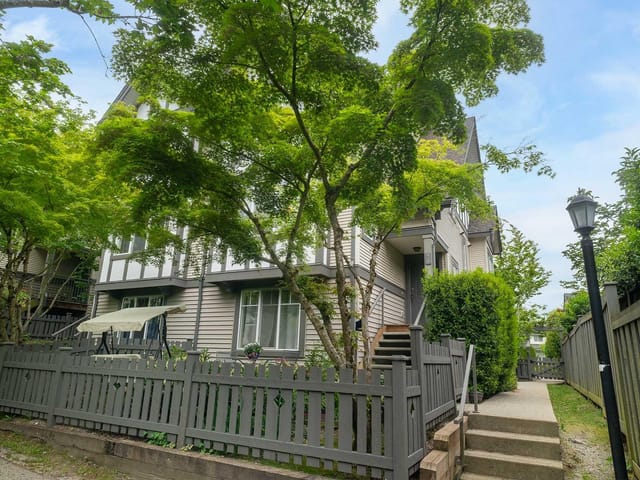 Townhouse for sale in Langley, Langley, 98 20038 70 Avenue, 263147131 | Realtylink.org