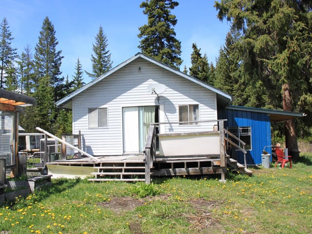House for sale in Deka Lake / Sulphurous / Hathawa, 100 Mile House, 6286 Cotterpin Place, 263147156 | Realtylink.org