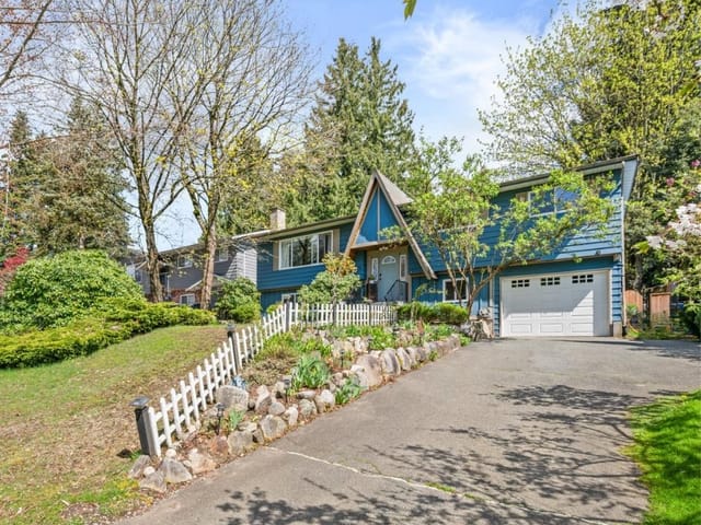 House for sale in Surrey, Cloverdale, 5866 179a St Street, 263147166 | Realtylink.org