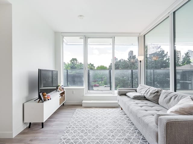Apartment for sale in Burnaby, Burnaby South, 301 6699 Dunblane Avenue, 263147167 | Realtylink.org