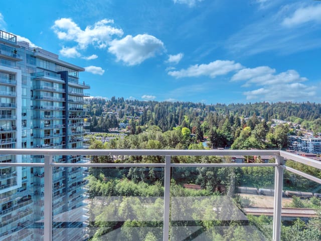 Apartment for sale in Port Moody, Port Moody, 2106 305 Morrissey Road, 263147275 | Realtylink.org