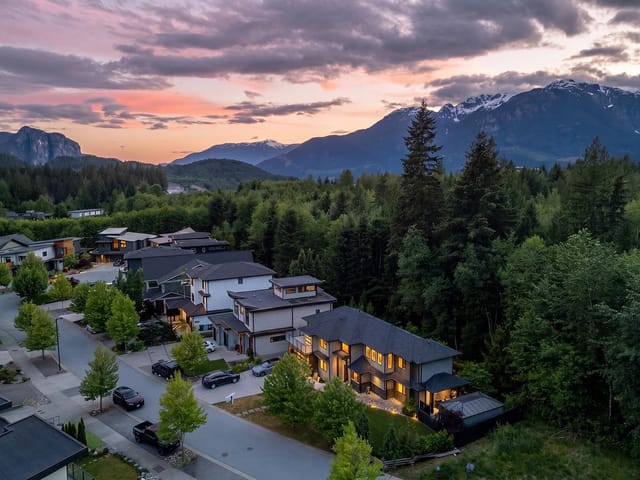 House for sale in Squamish, Squamish, 40305 Aristotle Drive, 263147527 | Realtylink.org