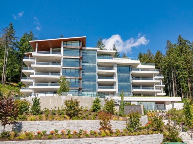 Apartment for sale in West Vancouver, West Vancouver, 302 2958 Burfield Place, 263147742 | Realtylink.org
