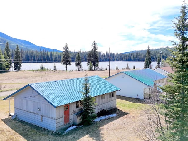 House for sale in Canim Lake, 100 Mile House, 627 a Road, 263147780 | Realtylink.org