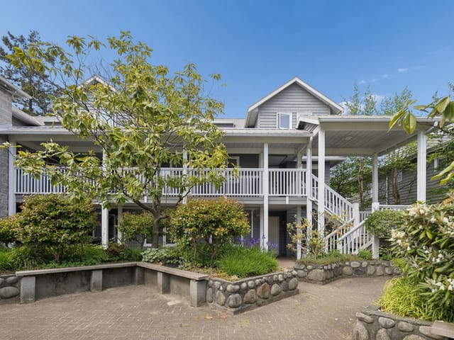 Townhouse for sale in North Vancouver, North Vancouver, 207 1518 Bowser Avenue, 263147789 | Realtylink.org