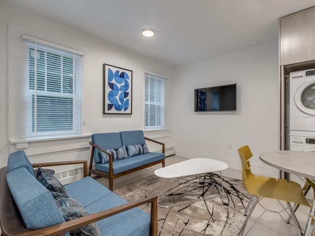 Apartment for rent in Vancouver, Vancouver West, 001 1425 Haro Street, 263147851 | Realtylink.org