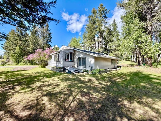 House for sale in 108 Mile Ranch, 100 Mile House, 4833 Telqua Drive, 263147867 | Realtylink.org