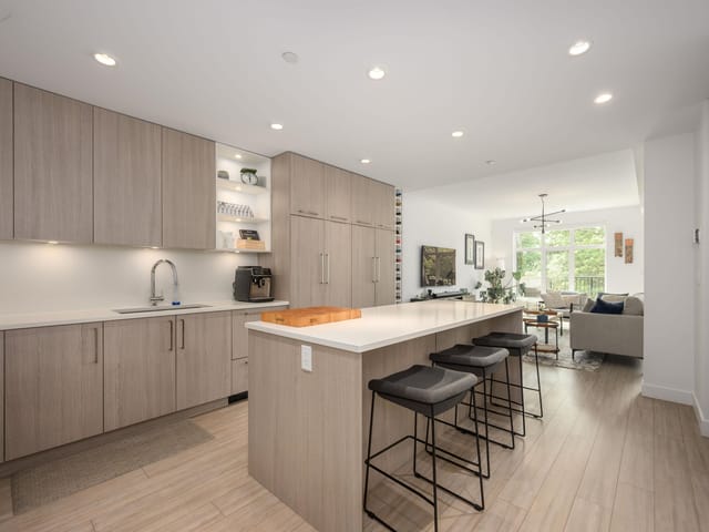 Townhouse for sale in North Vancouver, North Vancouver, 108 733 E 3rd Street, 263147876 | Realtylink.org