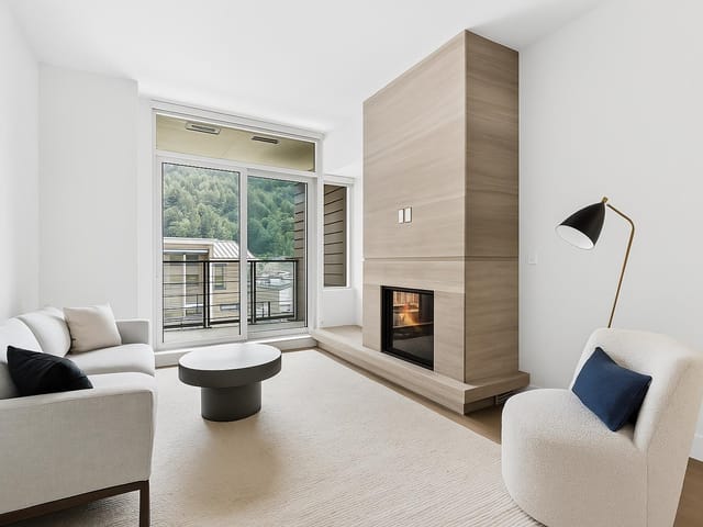 Apartment for sale in West Vancouver, West Vancouver, 405 6687 Nelson Avenue, 263147944 | Realtylink.org