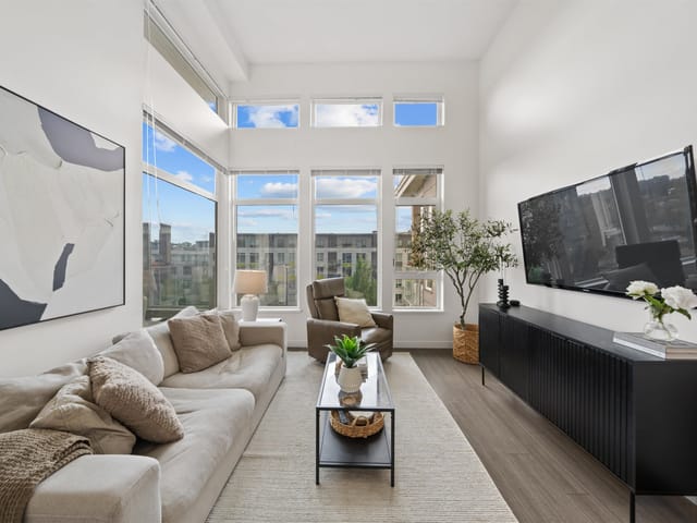 Apartment for sale in Vancouver, Vancouver East, 502 3263 Pierview Crescent, 263147972 | Realtylink.org
