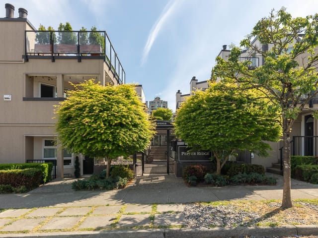 Apartment for sale in Vancouver, Vancouver West, 14 1350 W 6th Avenue, 263148012 | Realtylink.org
