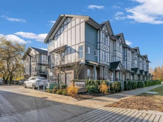 Townhouse for rent in Surrey, Cloverdale, 1 17528 60 Avenue, 263148023 | Realtylink.org