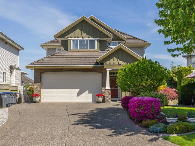House for sale in Surrey, Surrey, 7250 147a Street, 263148138 | Realtylink.org