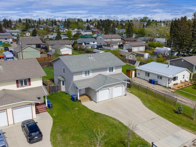 1/2 Duplex for sale in Fort St. John, Fort St. John, 9512 94 Avenue, 263148156 | Realtylink.org
