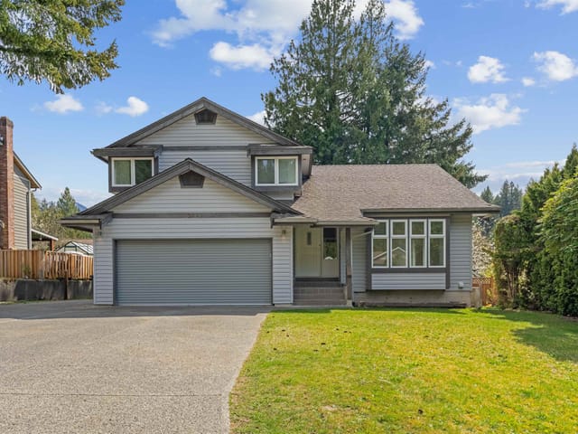 House for sale in Squamish, Squamish, 1004 Pia Road, 263148170 | Realtylink.org