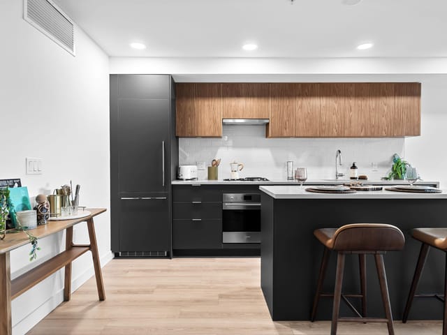 Apartment for sale in Vancouver, Vancouver East, 204 2419 Grant Street, 263148174 | Realtylink.org